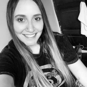 Meet your Posher, Steffani